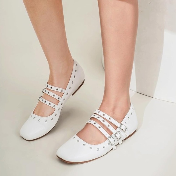 IDIFU Triple Strap White Mary Jane Flats - Picture 3 of 11